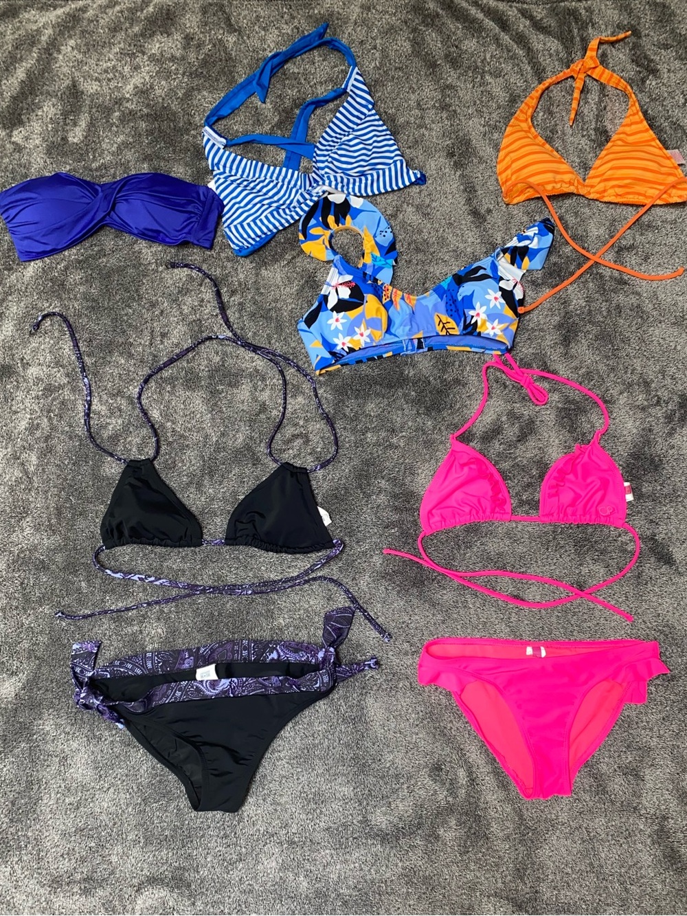 Swim Bundle 2 Bikinis, 4 Bikini Tops Size Small Walmart, Target- Pool Vacation